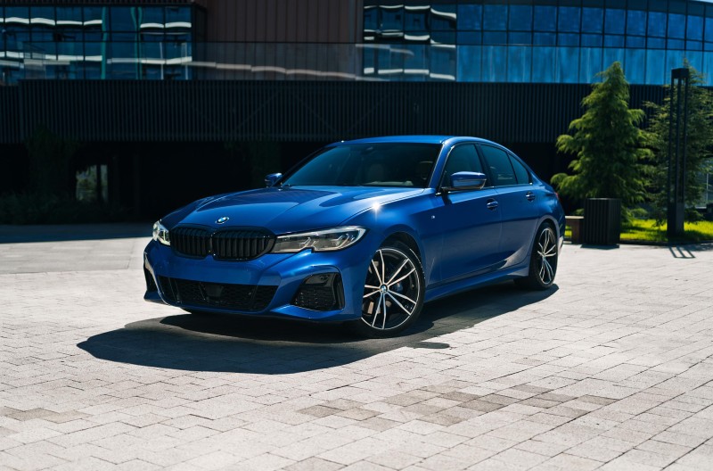 BMW 320