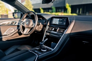 BMW M850